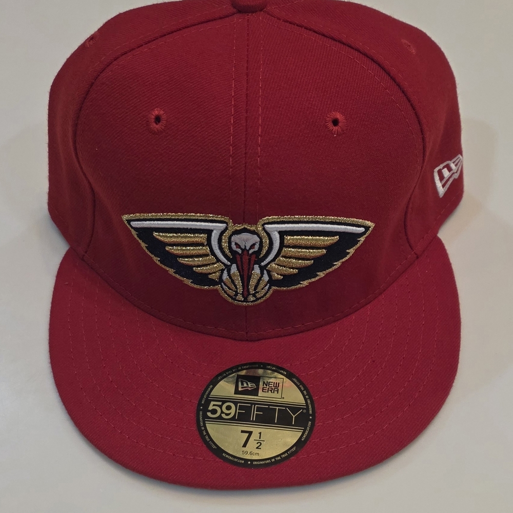 NEW ORLEANS PELICANS|New Era 59FIFTY Fitted Hat|Red Colorway| Size 7 1/2